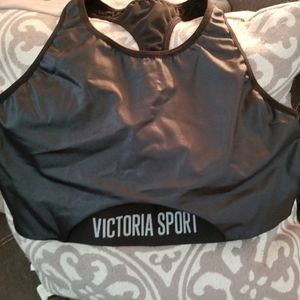 Victoria sport bra